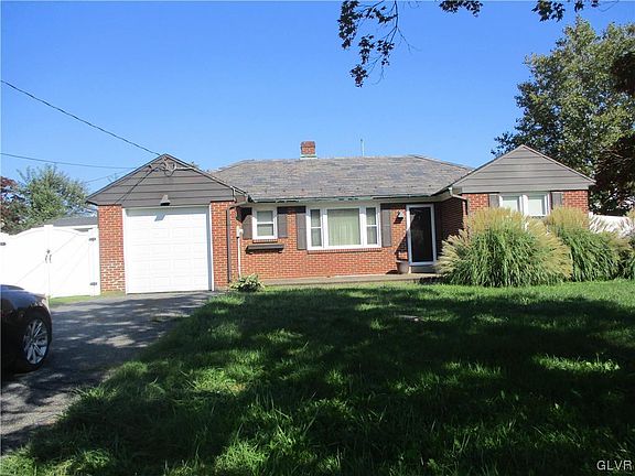 2nd image of 3817 Freemansburg Ave