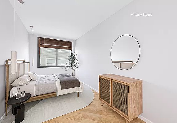 2nd image of 350 W 50th St APT 4Y