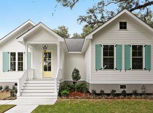 1483 Granada Dr, New Orleans, LA 70122