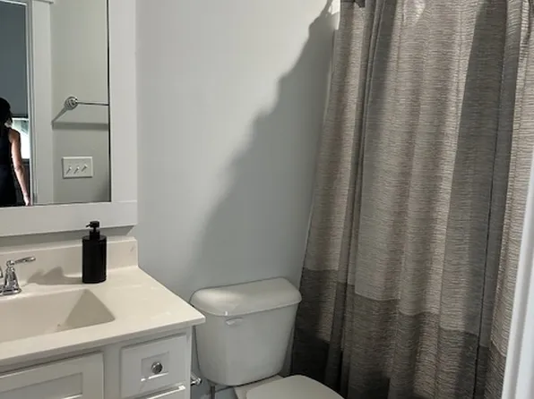 (undisclosed Address), Wilmington, NC 28409