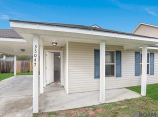 35047 Quail Creek Dr, Denham Springs, LA 70706