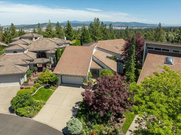 2030 S Parkwood Cir, Spokane, WA 99223