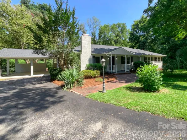 711 Forest Rd, Rock Hill, SC 29730