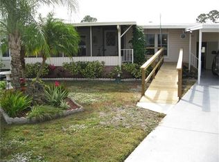 700 Palm Frond Ct, North Fort Myers, FL 33917