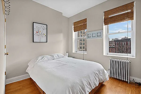 Rented by J PRESTON AND ASSOCIATES INC | media 24