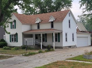 1109 S 6th St, Norfolk, NE 68701