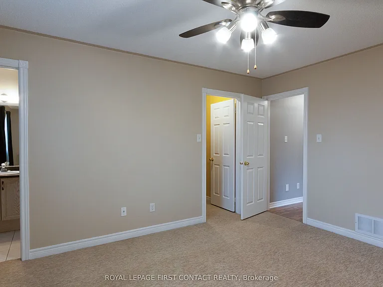 238 Wessenger Dr #UPPER — Photo 8