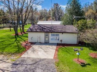 3901 W Shaffer Rd, Coleman, MI 48618