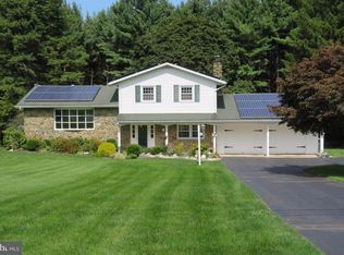 1110 Carrollyn Dr, Westminster, MD 21158