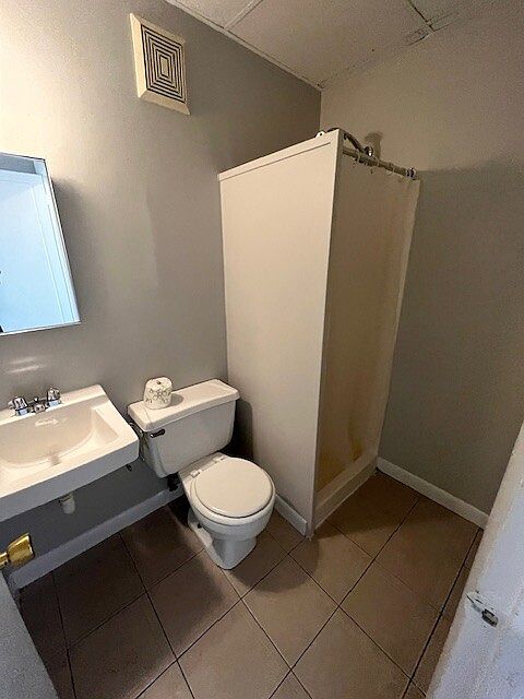 2nd image of 399 Marlborough St APT 15