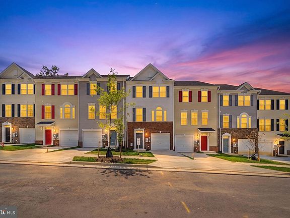 2nd image of 4917 Devitt Pl