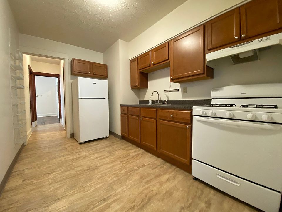 1st image of 4127 Murray Ave #266