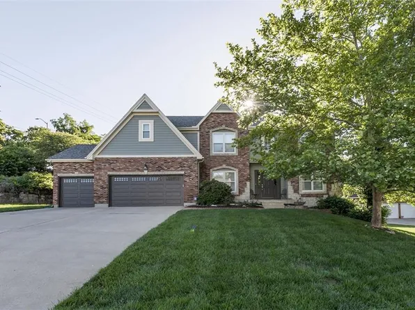 5501 Mullen Rd, Shawnee, KS 66216
