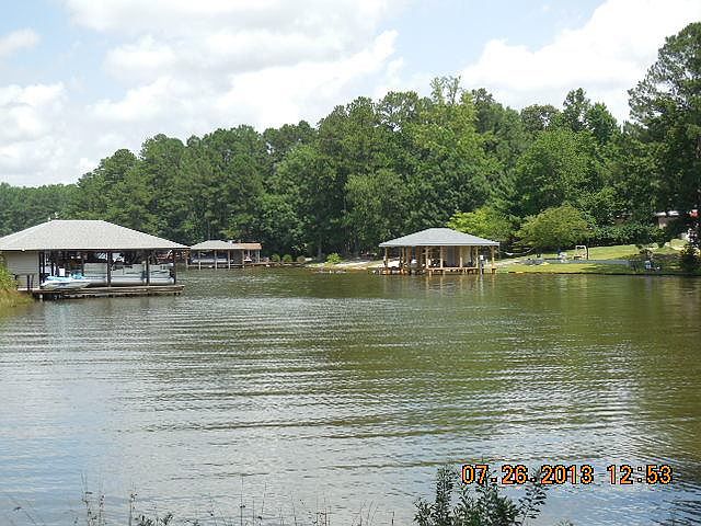 1st image of 352 Pine Top Dr