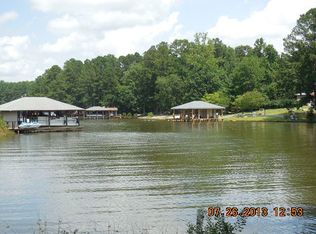 352 Pine Top Dr, Valentines, VA 23887