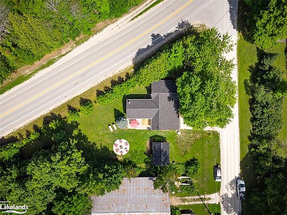 2nd image of 208 Redan St
