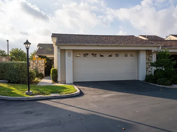 8 Park Vis #52, Irvine, CA 92604