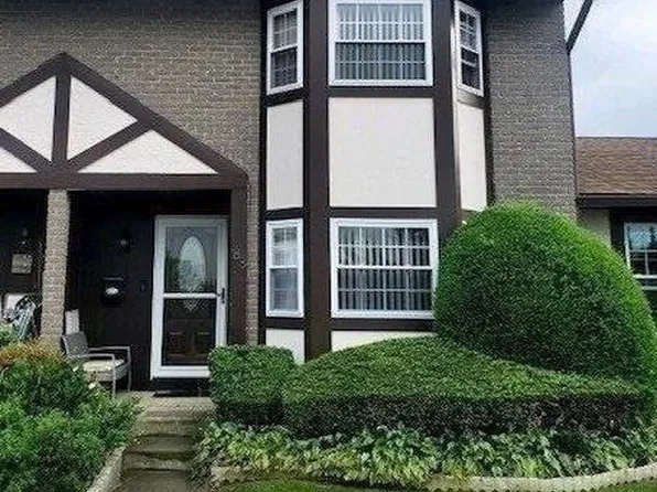 88 Quail Run Drive #88, Deer Park, NY 11729