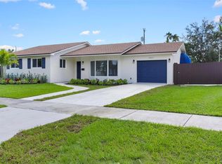 19221 SW 92nd Rd, Cutler Bay, FL 33157