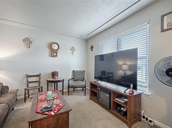 5201 Terrace Trl, Fort Worth, TX 76114