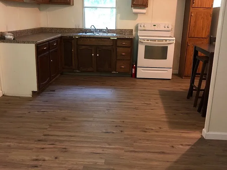 346 Elk Shoals Creek Rd — Photo 3