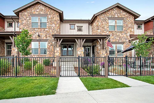 6324 Pumpkin Ridge Dr #3 Photo 1