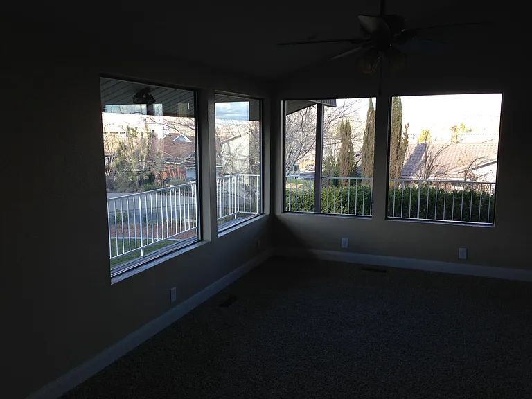 910 E Fort Pierce Dr N — Photo 11