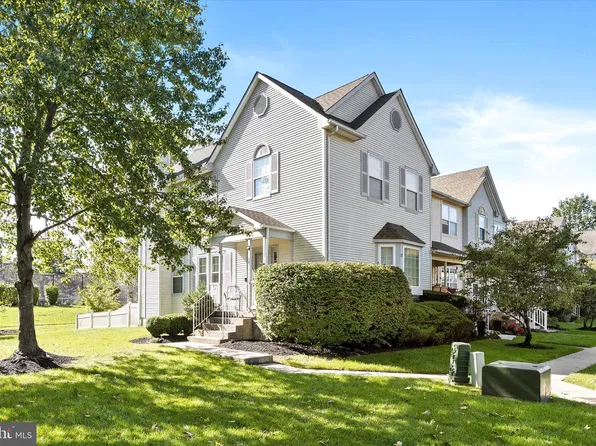17 Tasley Ct, Robbinsville, NJ 08691
