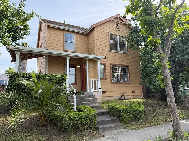 739 Lotz Way — Photo 18