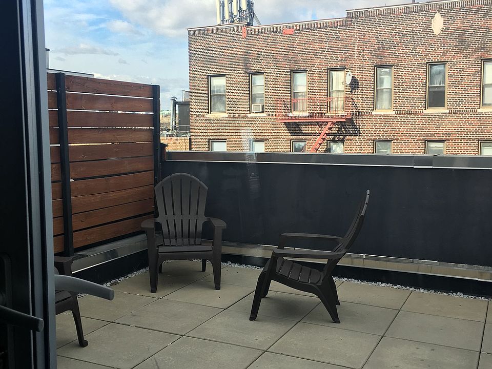 1st image of 172 Meserole St APT 4B