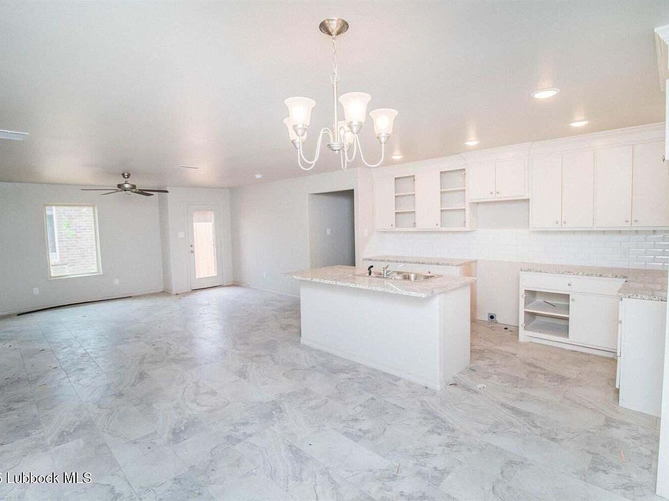 2nd image of 5718 120th St