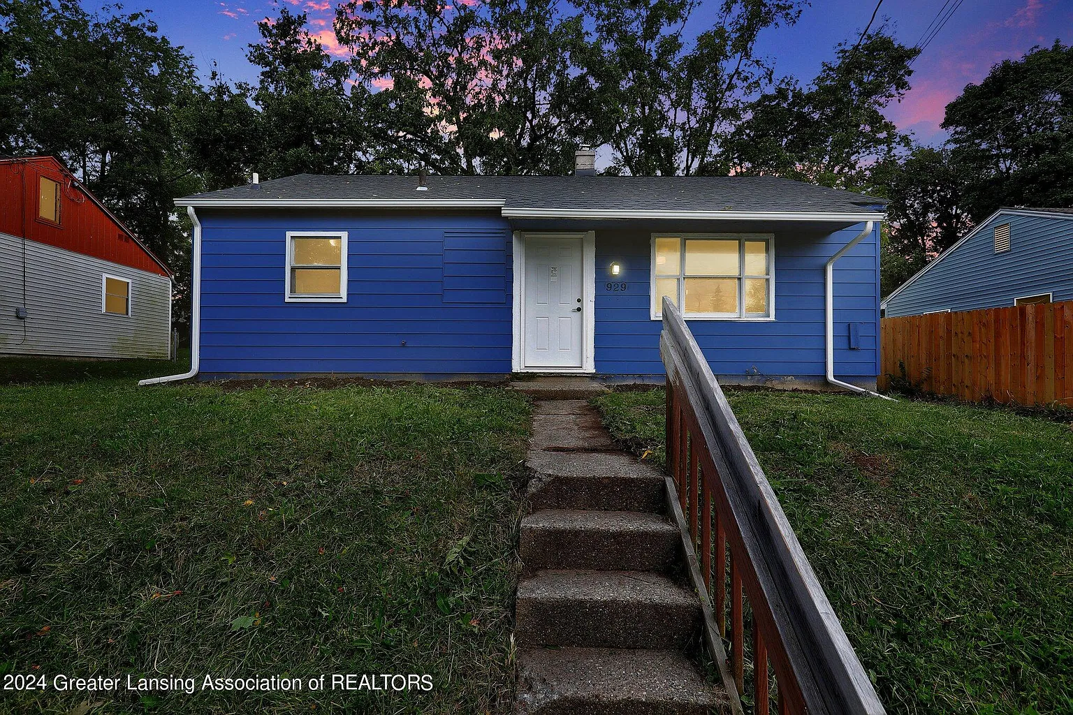 929 Maryland Ave photo 1