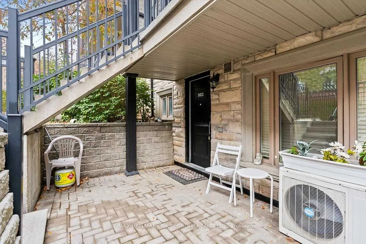 2 bed, $2,300 — Photo 4