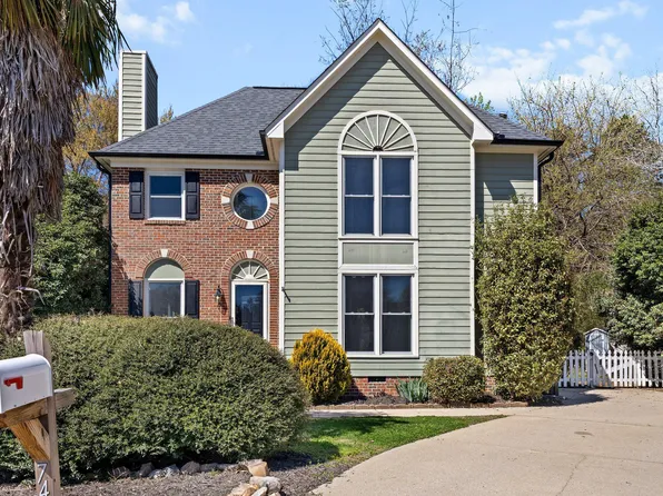7417 New Hampshire Ct, Raleigh, NC 27615