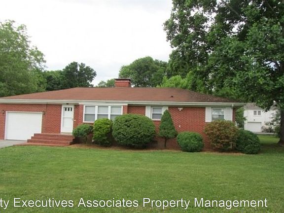 2nd image of 304 Brannon Dr