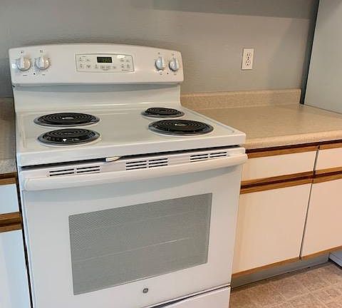 2nd image of 2501 Imola Ave W #114