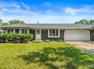 49 Sherwick Rd, Oswego, IL 60543
