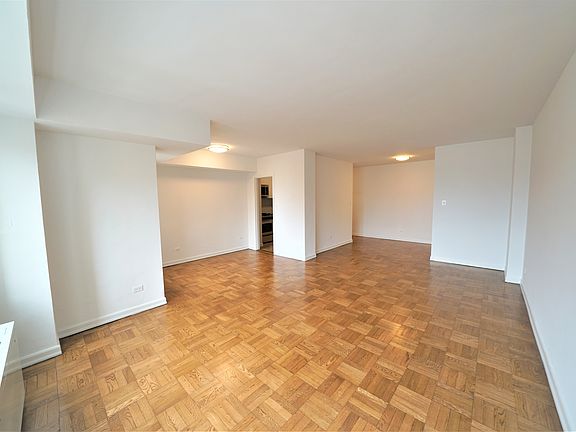3rd image of 125 E 87th St APT 17A