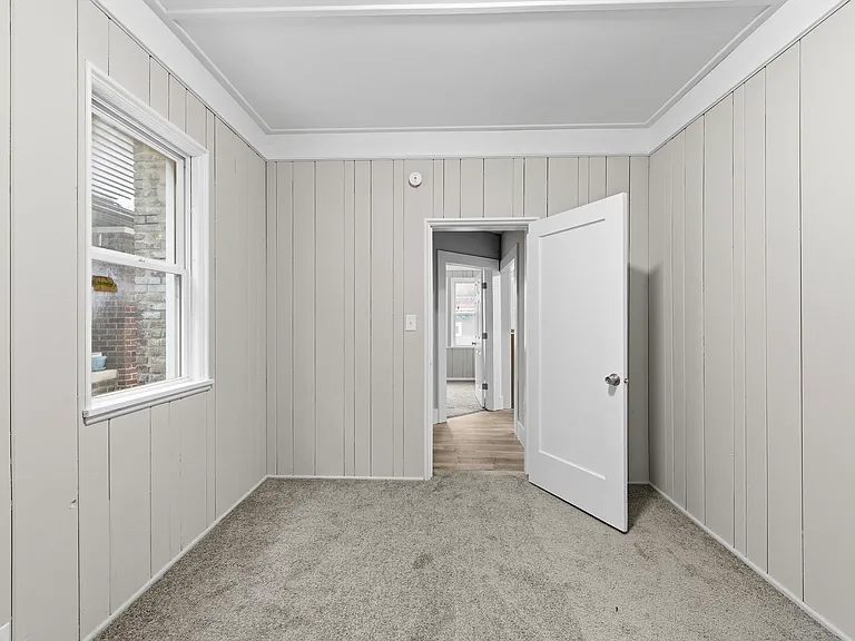 1930 Coltman Rd #1 — Photo 12
