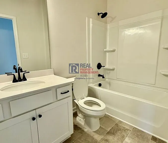 301 Skye Ln — Photo 9