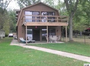 7160 Walnut Hill Rd, Manitou Beach, MI 49253