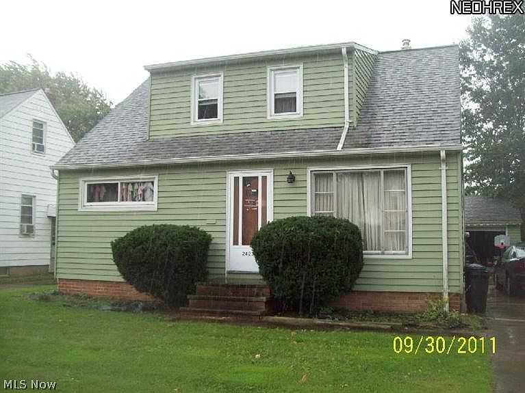 1st image of 24230 Hartland Dr