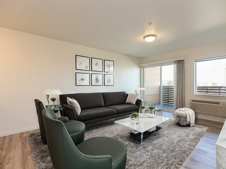 Cottonwood Corner Apartments — Photo 5