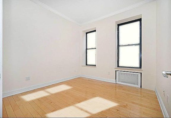 4th image of 742 Saint Nicholas Ave #7