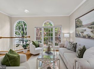 1146 N Vernon St, Arlington, VA 22201