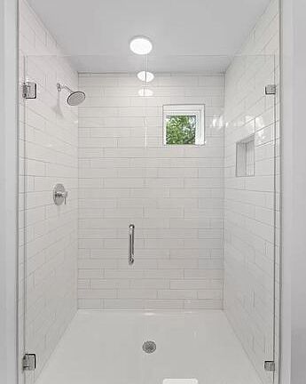4th image of 700 N Dupont Ave #512C