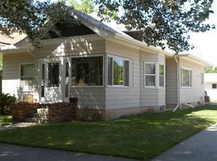 523 1st St W, Roundup, MT 59072