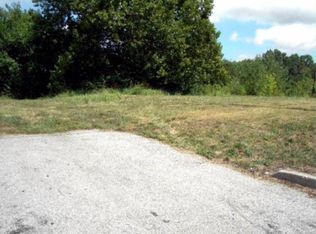 6925 Telegraph Rd, Saint Louis, MO 63129