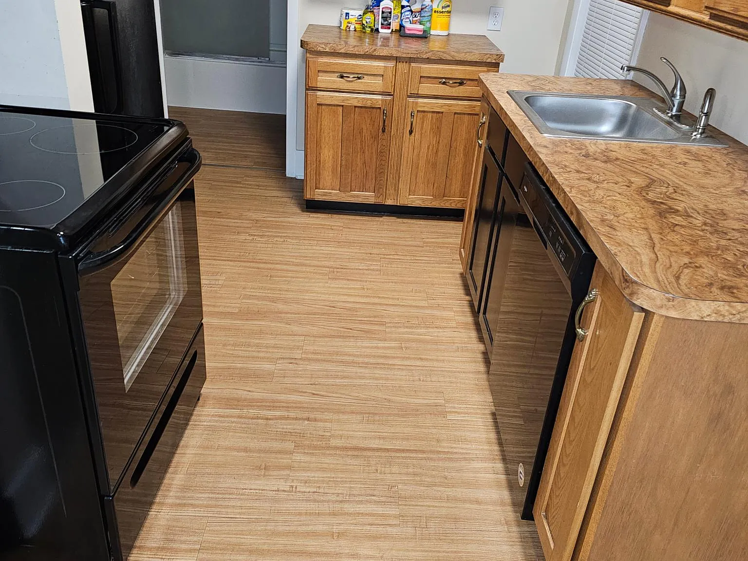 106 S Prospect Ave — Photo 2