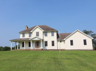 4000 Dillon Hills Dr, Zanesville, OH 43830